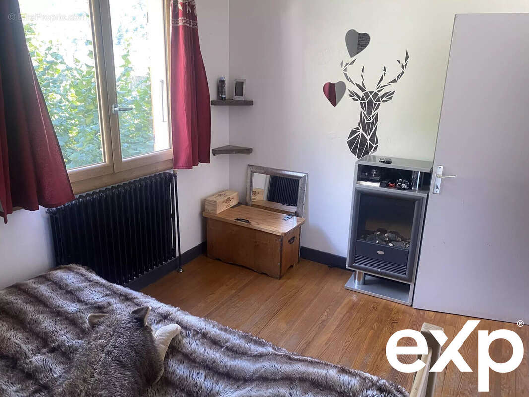 Maison à SAINT-MARCEL