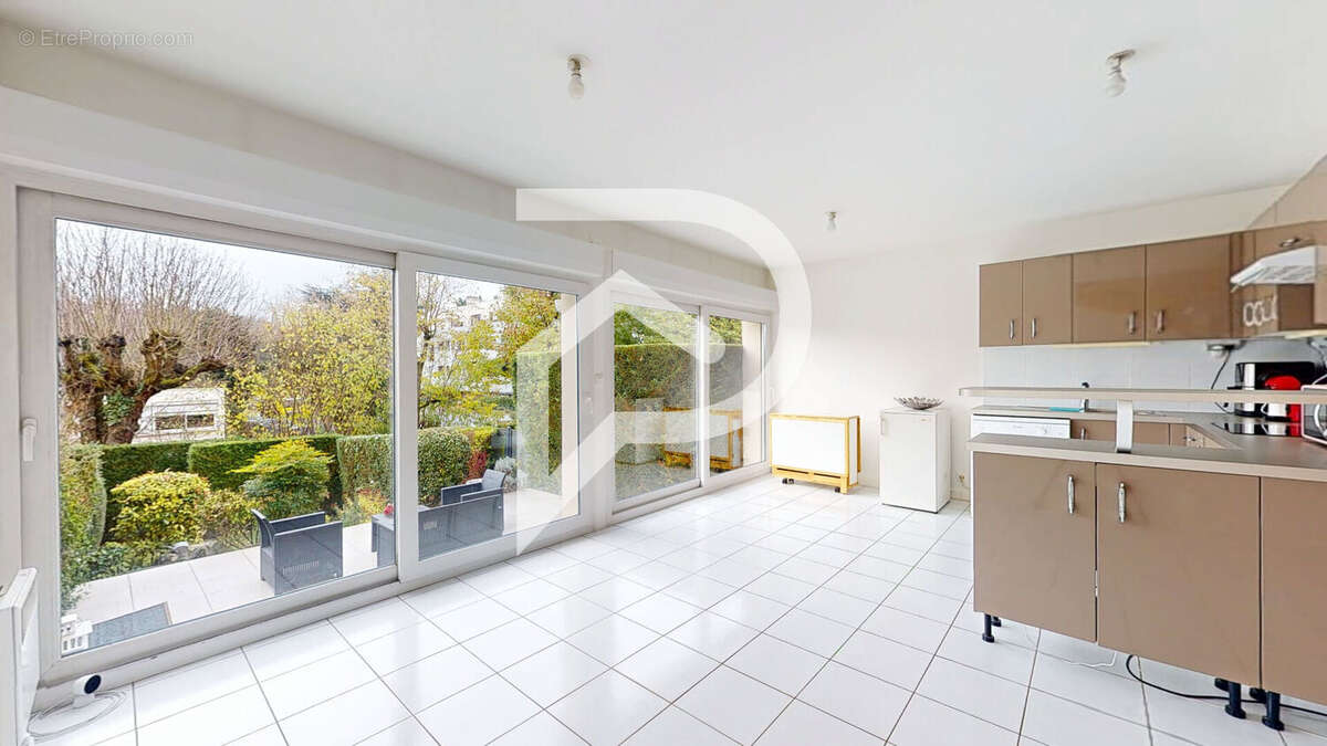 Maison à MARLY-LE-ROI