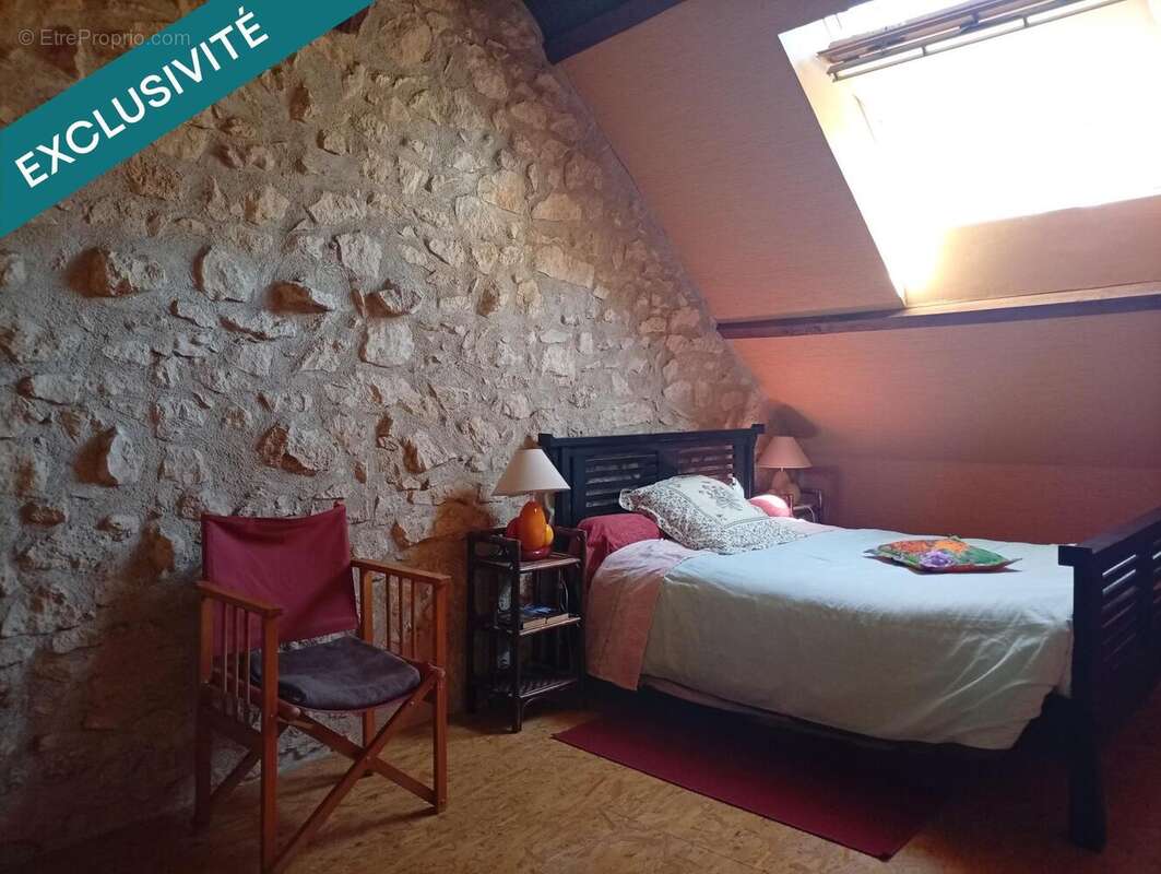 Photo 9 - Maison à SAINT-PIERRE-DE-MAILLE