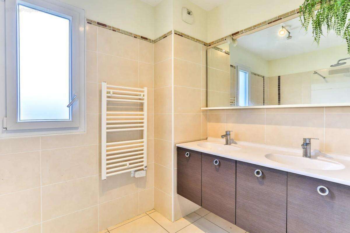 Appartement à LA TESTE-DE-BUCH