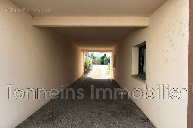 Commerce à TONNEINS