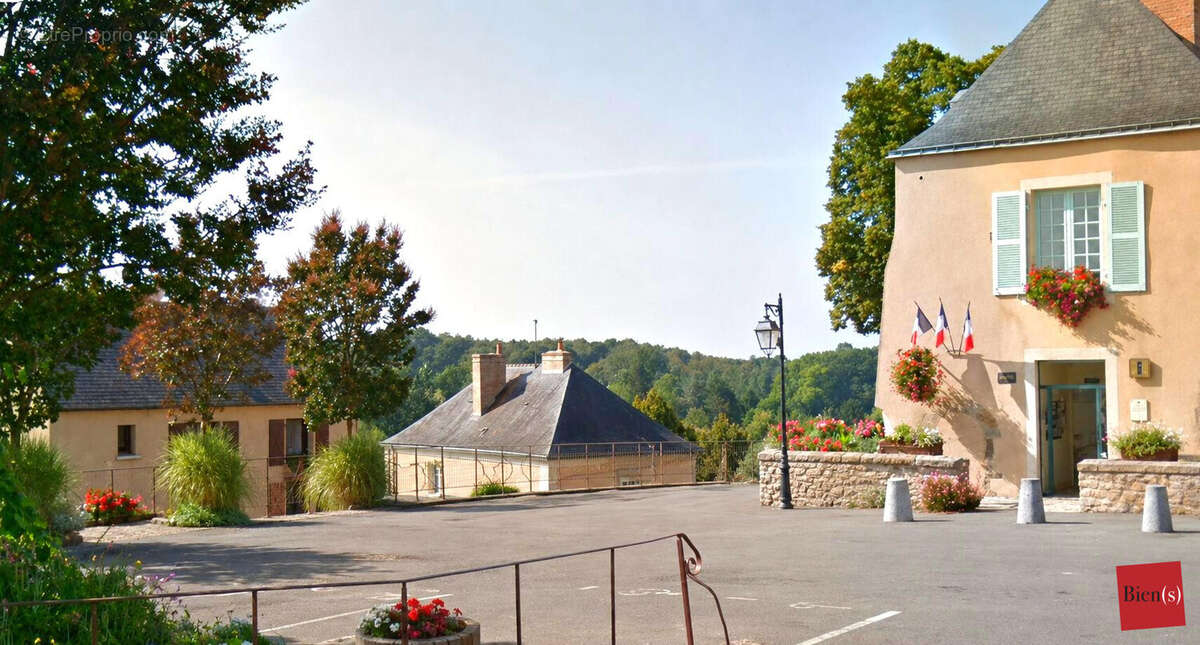 Maison à PARNE-SUR-ROC