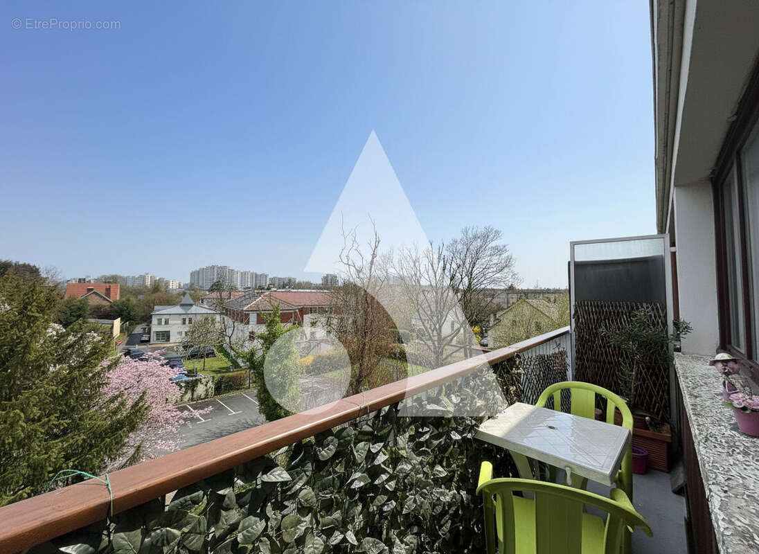 Appartement à EPINAY-SUR-SEINE