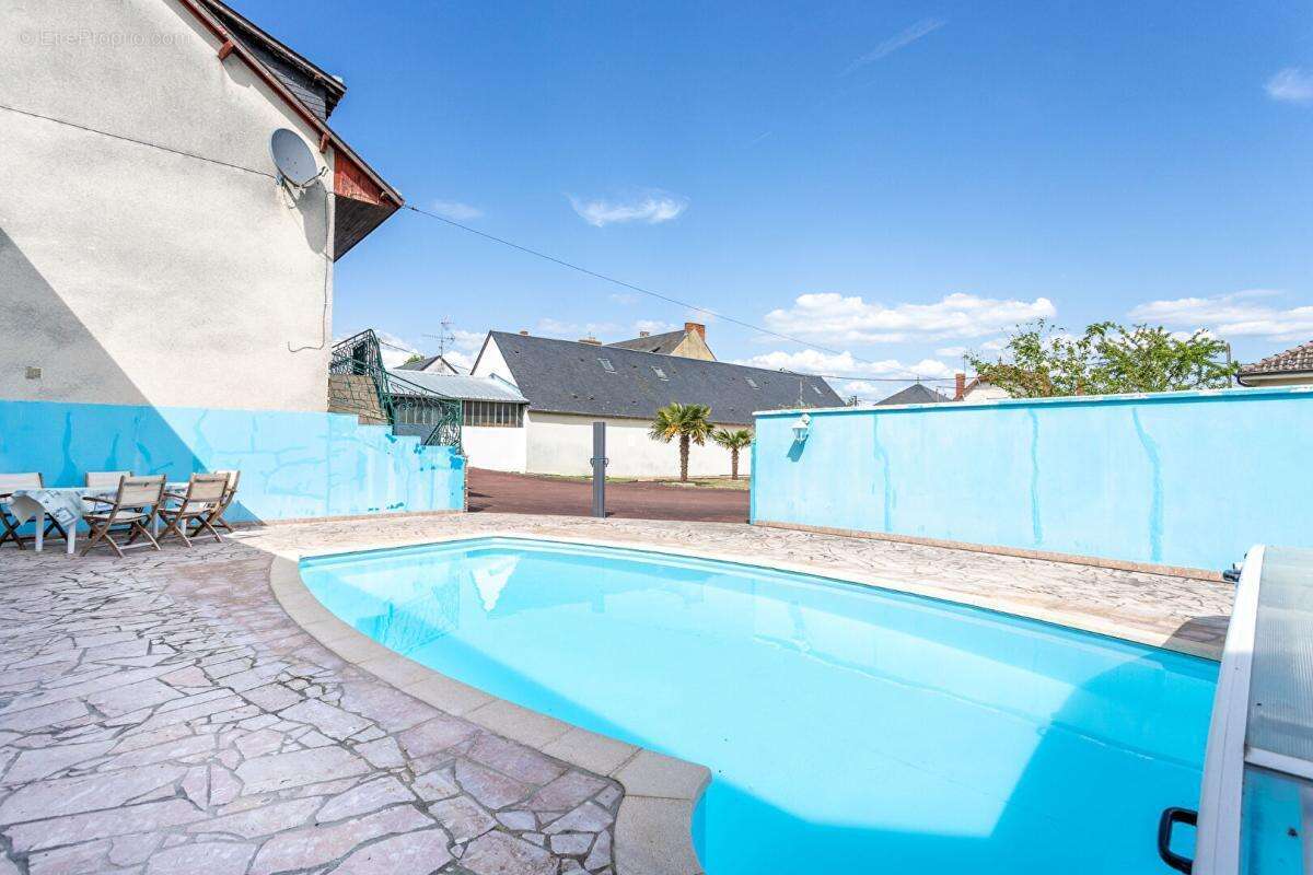 Maison à VILLEFRANCHE-SUR-CHER