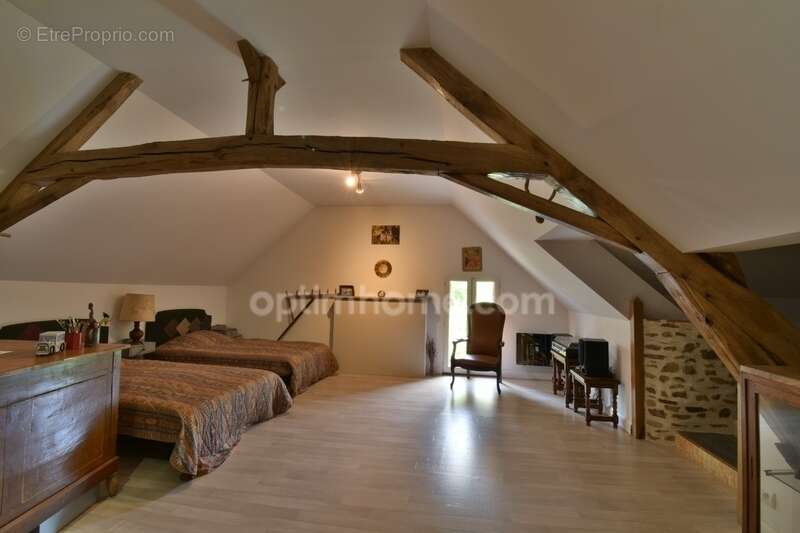 Maison de caractère, rénovée avec gout, à Baraize - photo 5