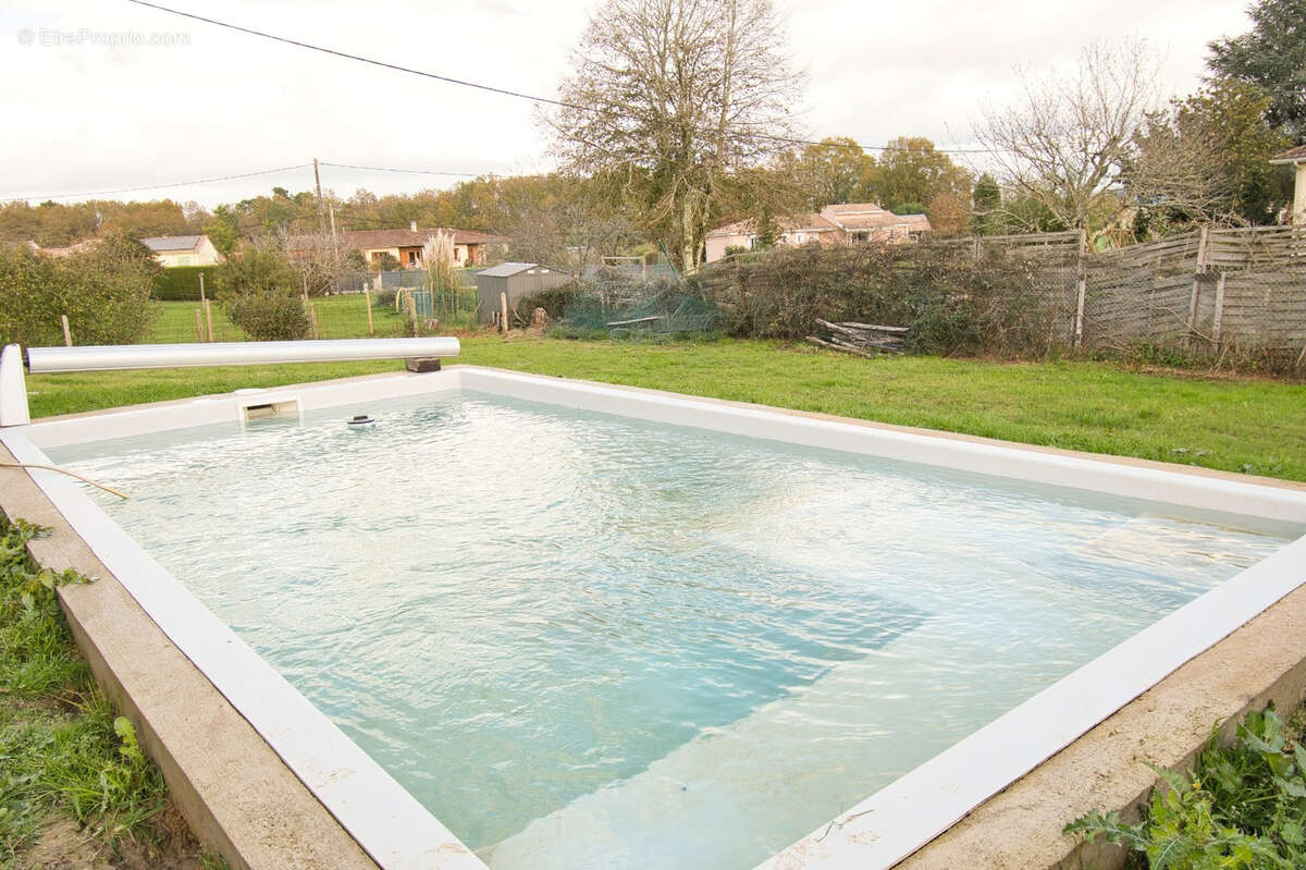 Maison à MONTPON-MENESTEROL