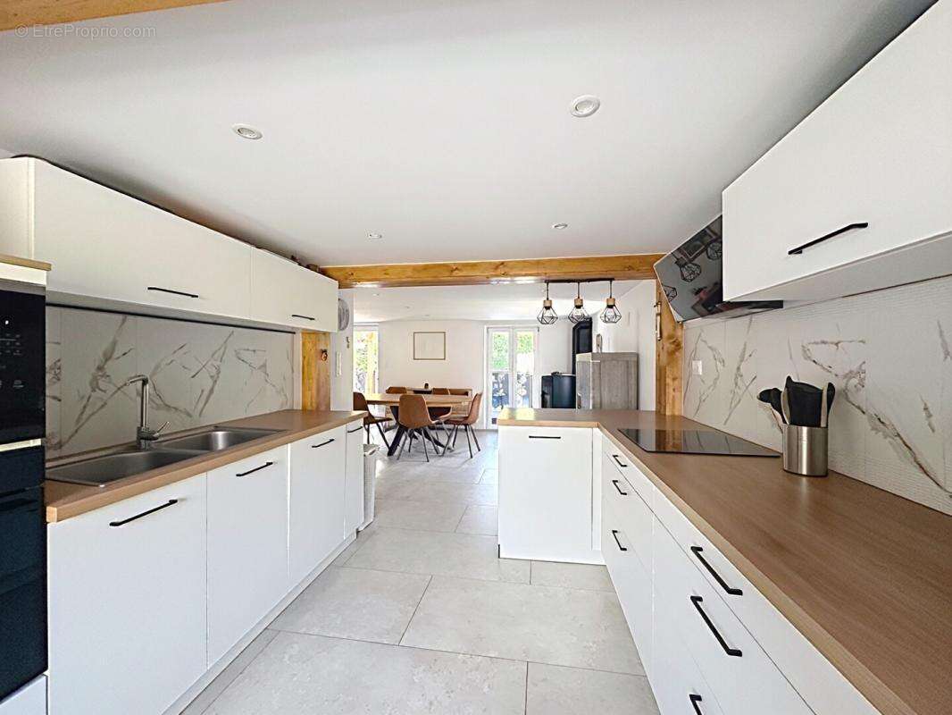 Saint-Amarin, 68550, Maison 100 m2,  3 chambres ? Terrain plat et clos de 7,5 ares - photo 9