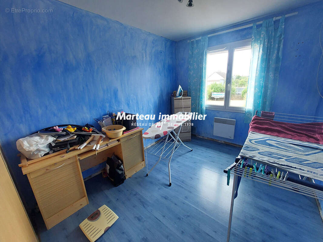 Maison à SARGE-SUR-BRAYE