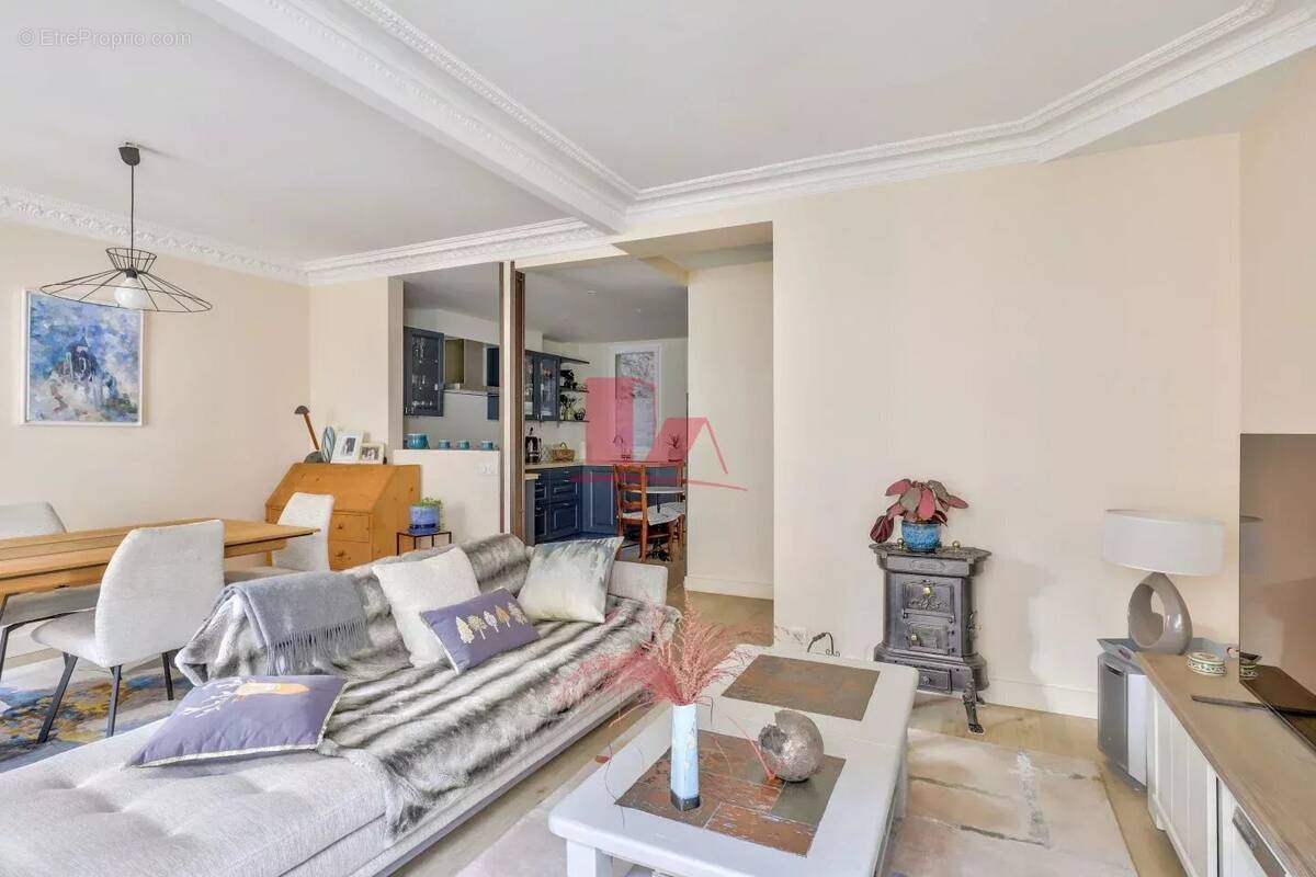 Appartement à ISSY-LES-MOULINEAUX