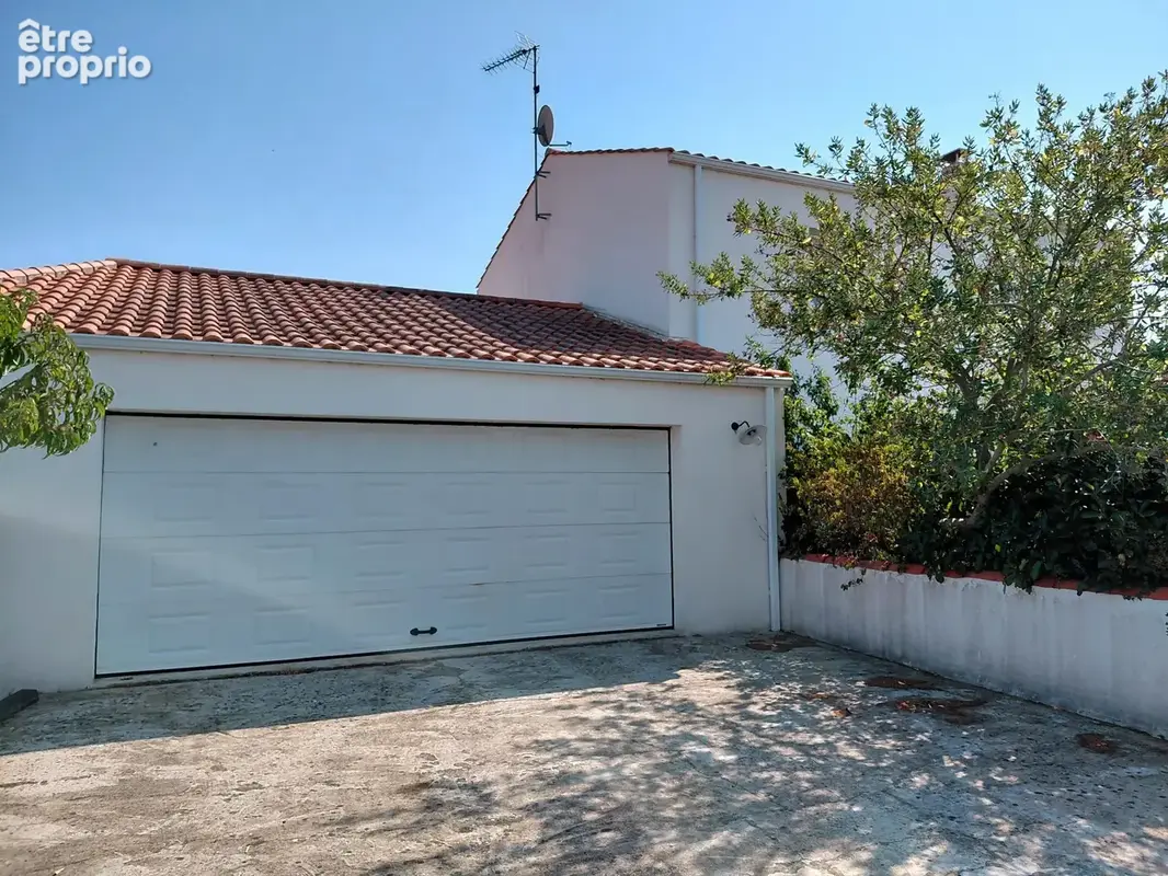 Maison 5 pièces 145 m² à vendre à Soullans (85300) - photo 3