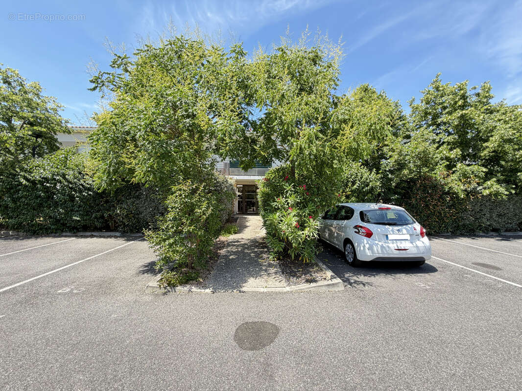 Appartement t3 de 61 m2 avec garage (à vendre : 31270 cugnaux) - photo 6