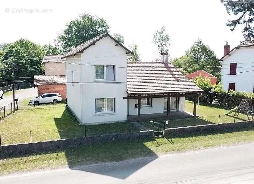 Maison à LABOUHEYRE