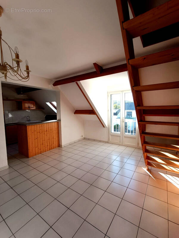 Appartement à LARDY