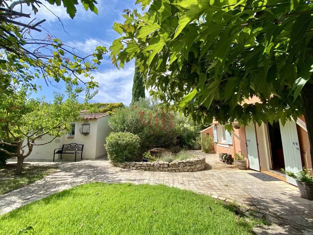Au calme centre village  charmante villa plain pied - photo 1