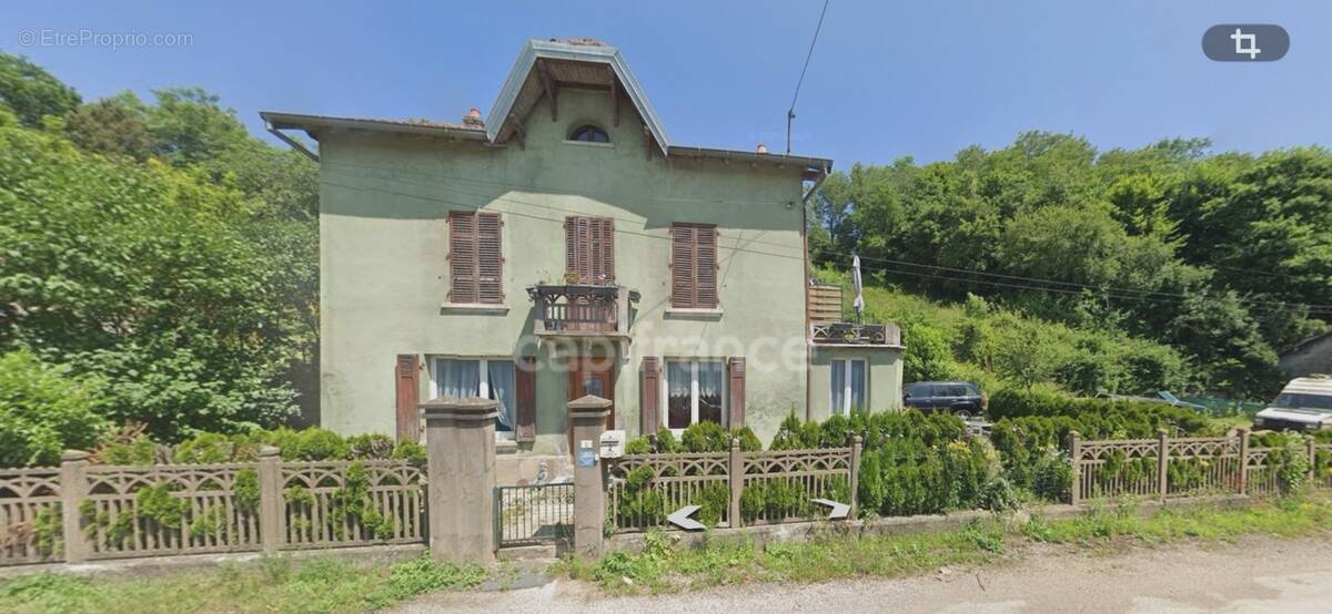 Maison à RONCHAMP