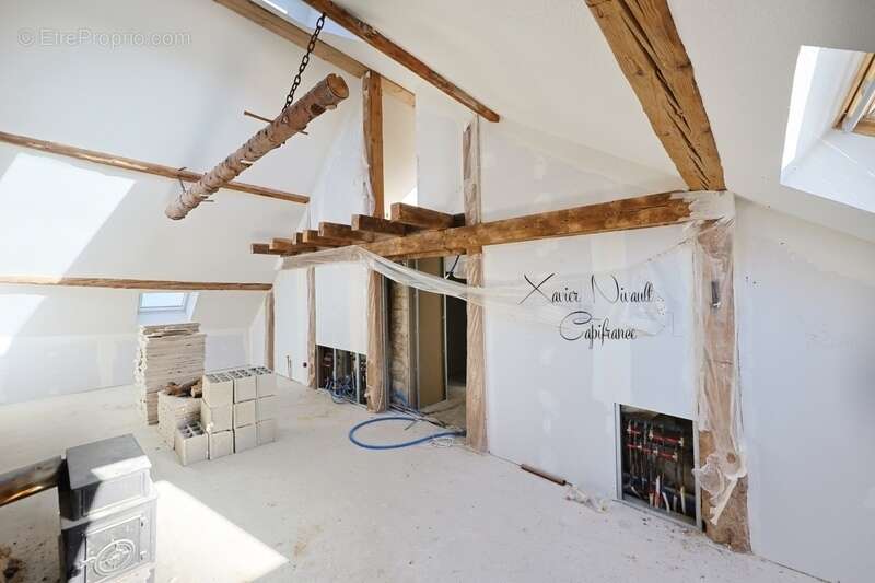 Maison à LE GRAND-ABERGEMENT