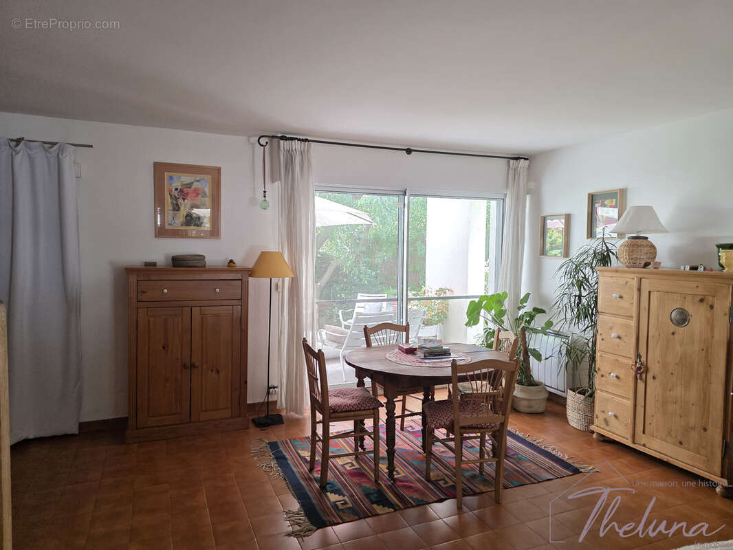 Maison à NIMES