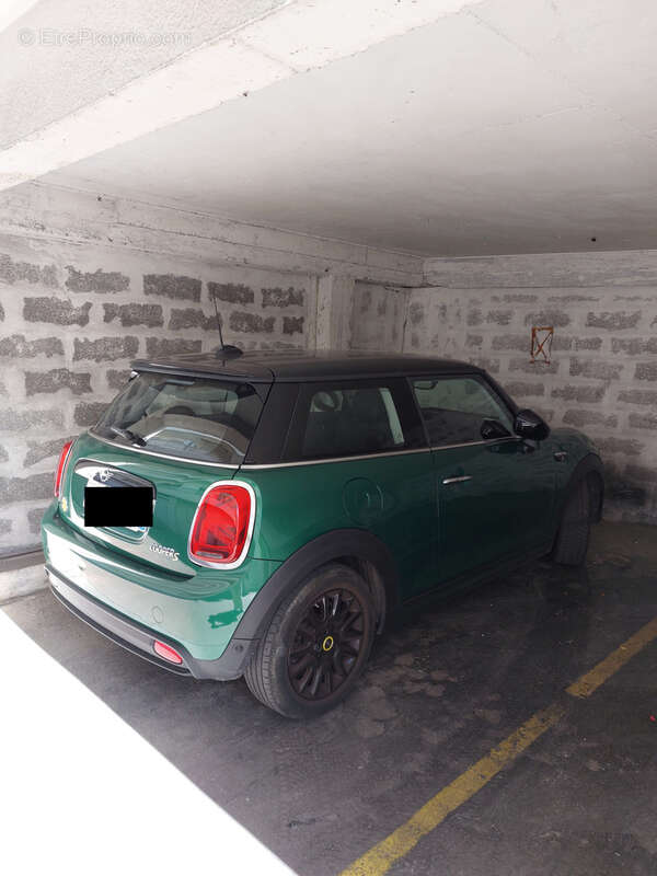 Parking à NICE