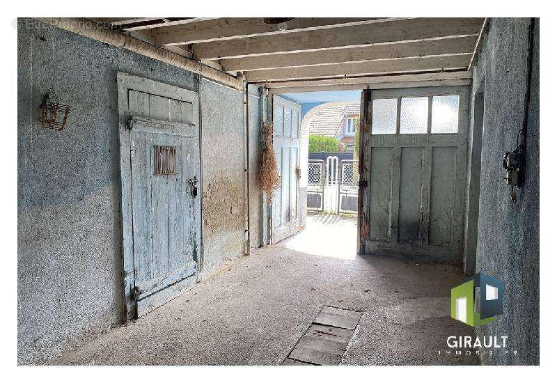 Maison à AUXELLES-BAS