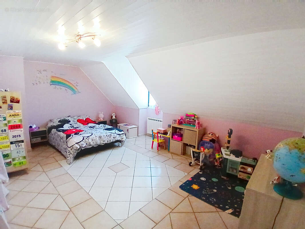 Maison à COURTELEVANT