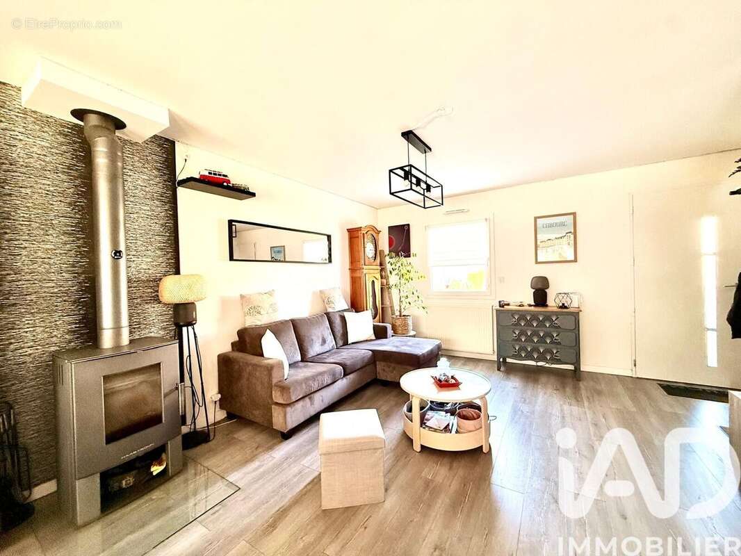 Maison 90 m² à Mordelles  - photo 2