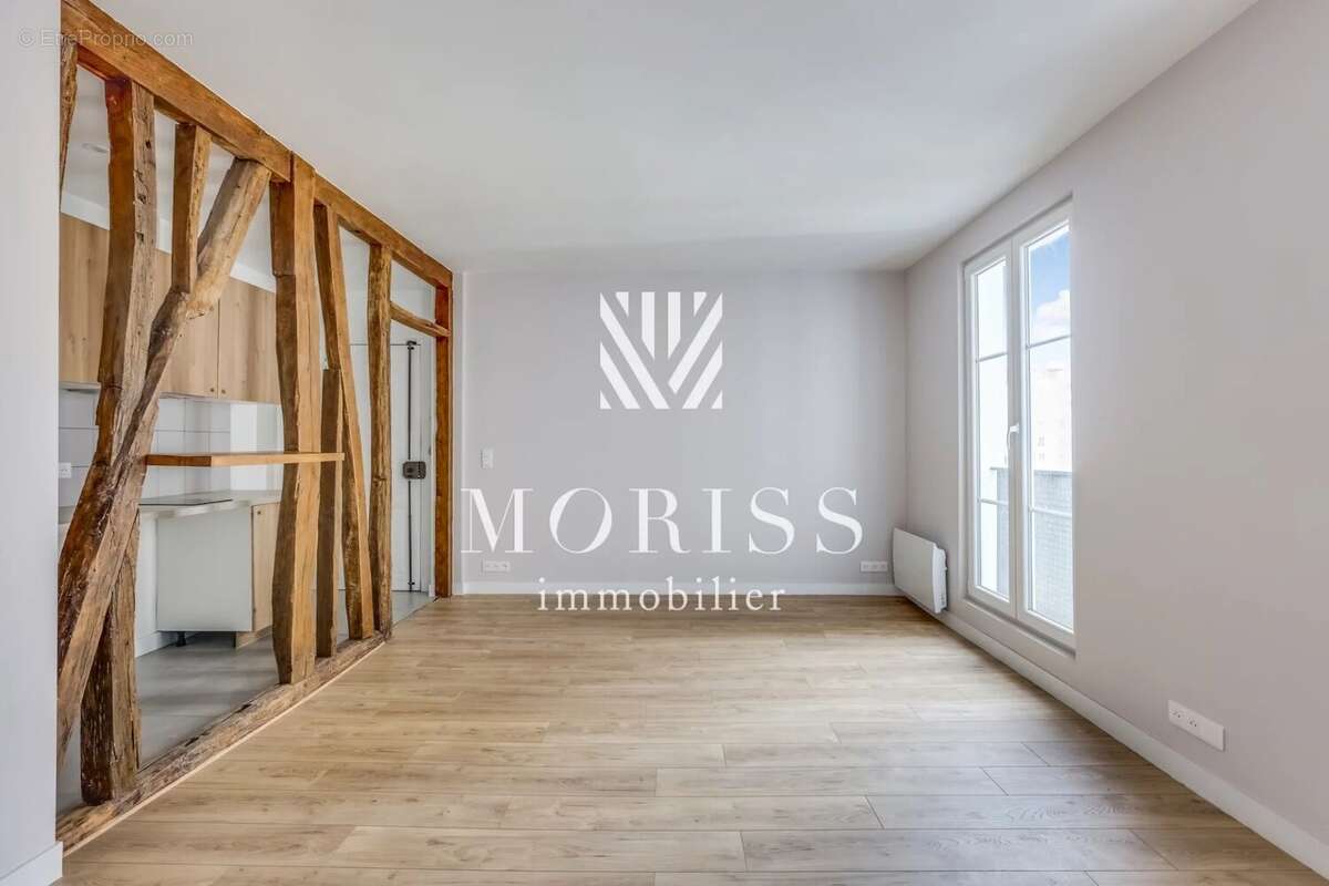 Appartement à PARIS-18E