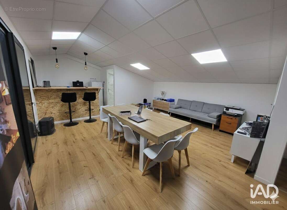 Photo 8 - Commerce à SAINT-GEOURS-DE-MAREMNE