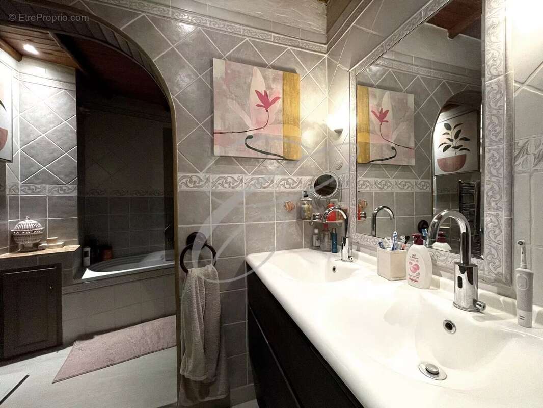 Maison à ROQUEBRUNE-CAP-MARTIN