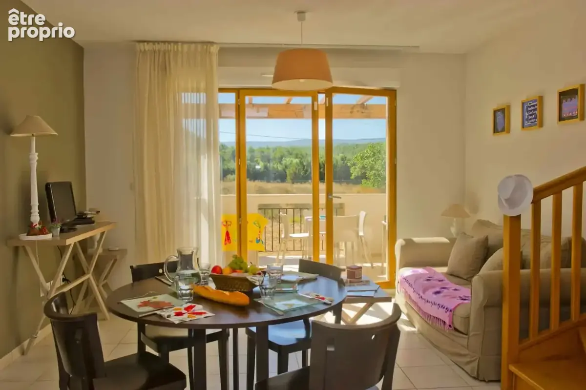 INVESTISSEMENT LOCATIF  Beaumettes  Résidence de Tourisme Goélia Le Domaine du Moulin Blanc - 7,18% de rentabilité - photo 3