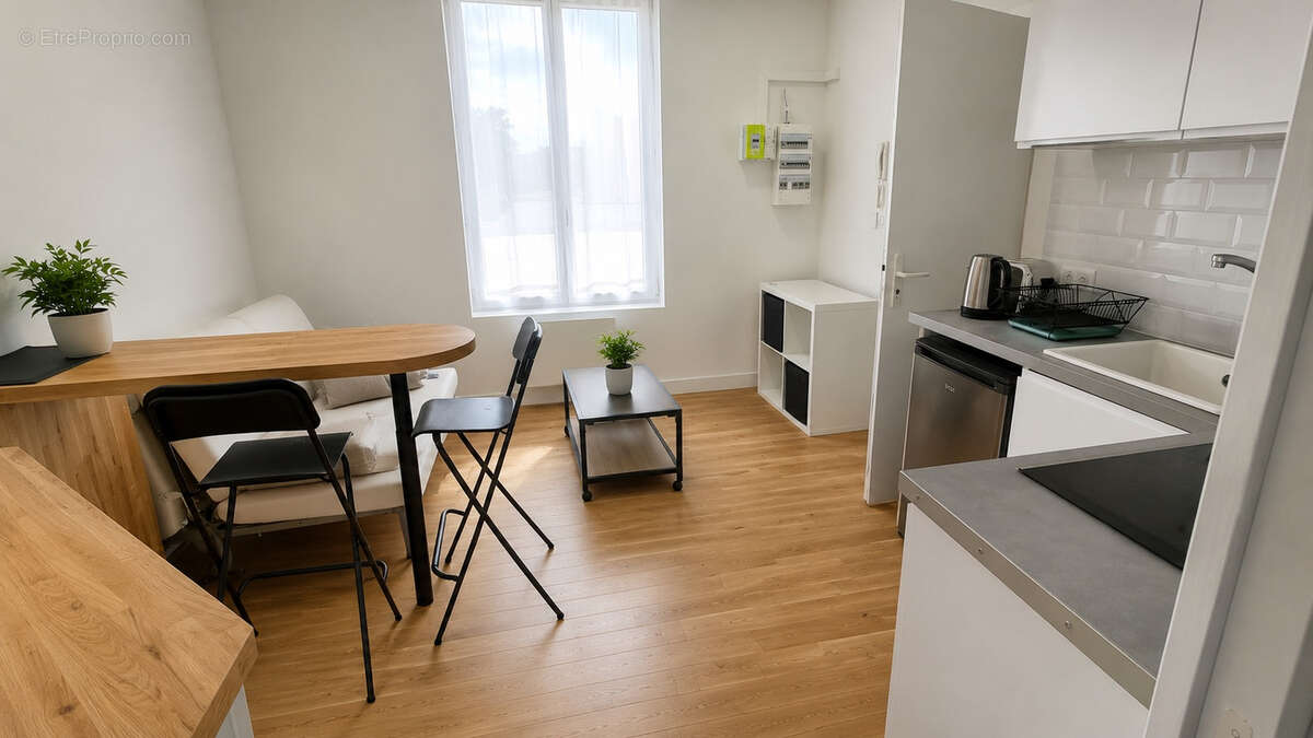 Troyes, joli appartement t2 meublé loué 495  cc - photo 3