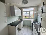 Photo 1 - Appartement à SAINT-FARGEAU-PONTHIERRY