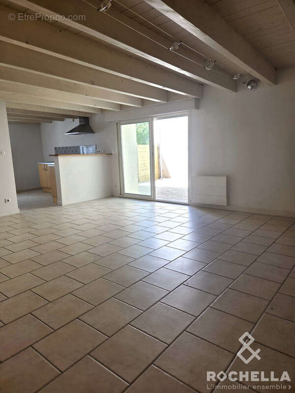 Maison 78 m² à Saint-Sauveur-D'aunis  - photo 5