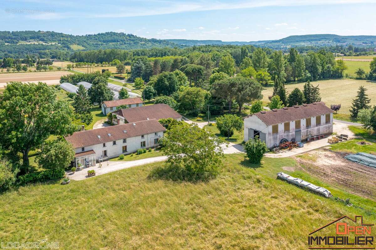 Maison à SAINT-SYLVESTRE-SUR-LOT