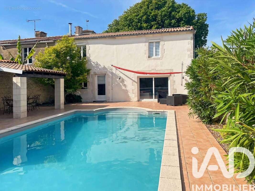 Photo 6 - Maison à LA ROCHELLE