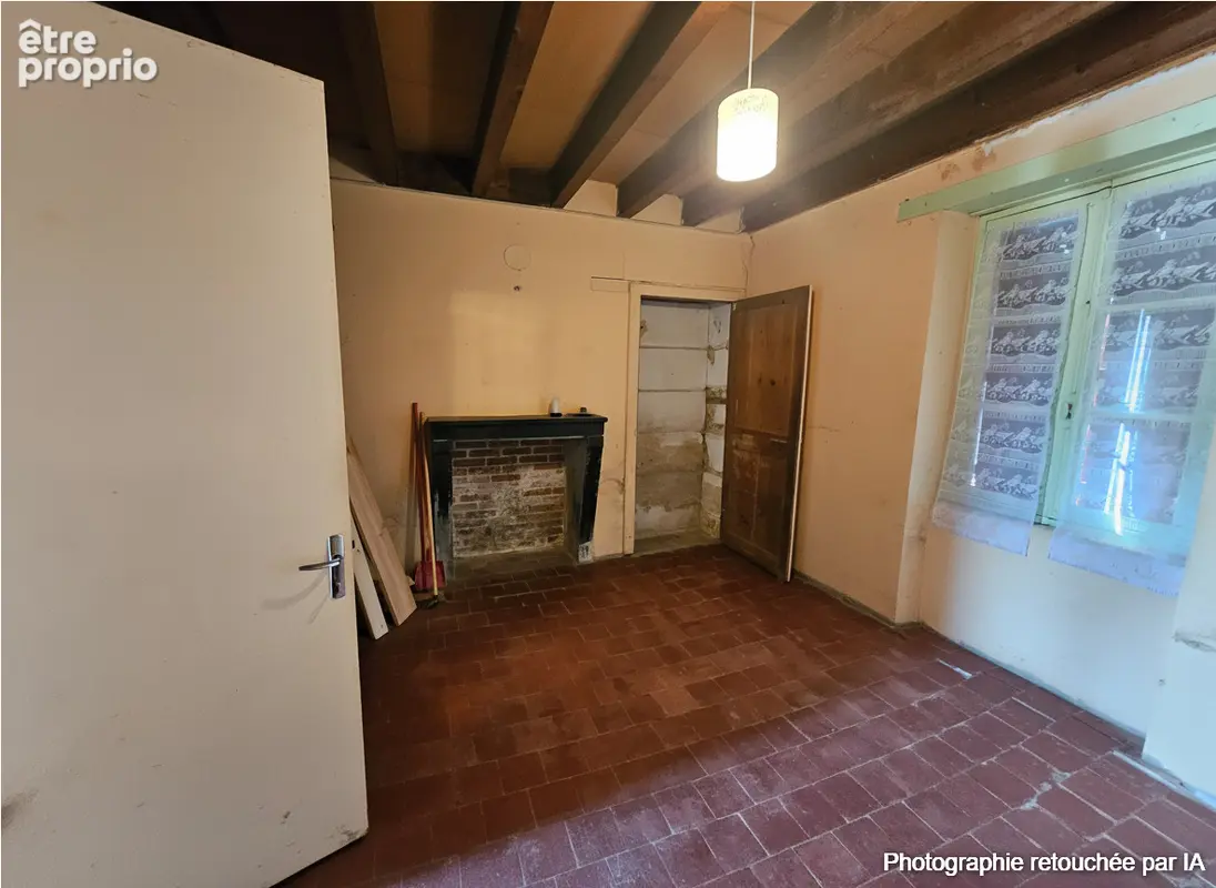 Maison de caractère à rénover , Lurcy-Lévis, 65 m² sur 6000 m² de terrain arboré - photo 4
