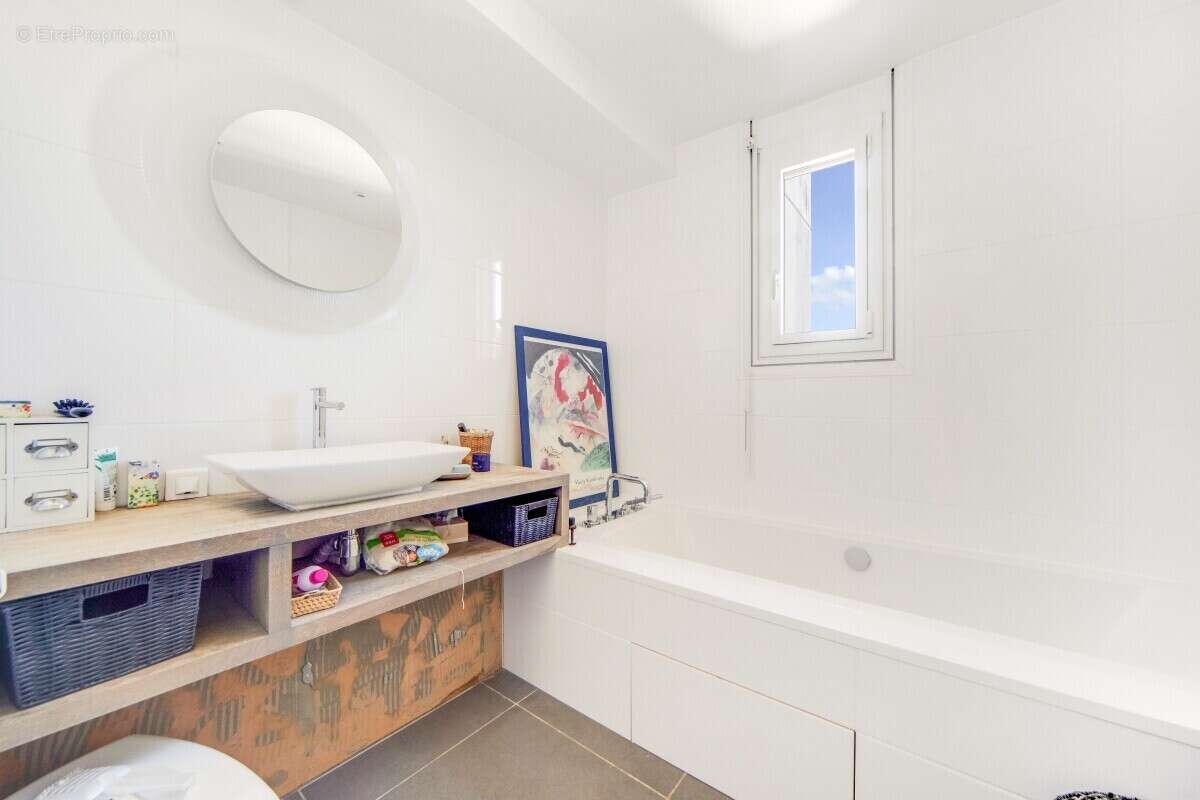 Appartement à PARIS-6E