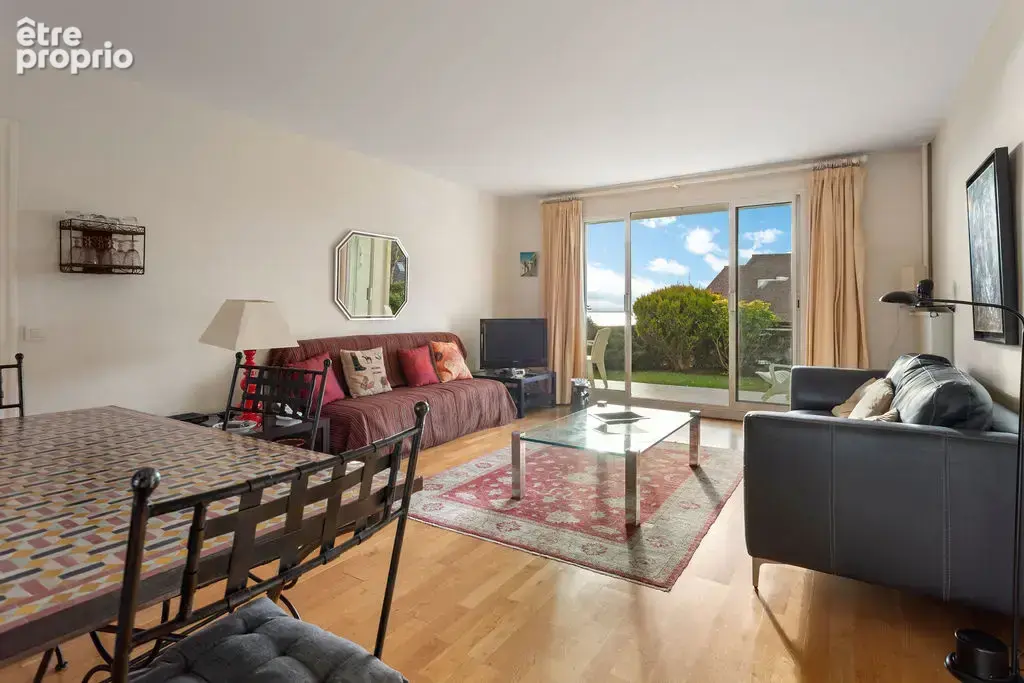 Exclusivité - Trouville-sur-Mer - Appartement vue mer de 60m2 avec jardin - photo 1
