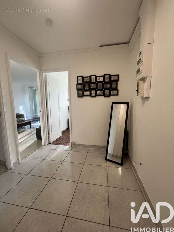 Photo 6 - Appartement à VILLIERS-LE-BEL