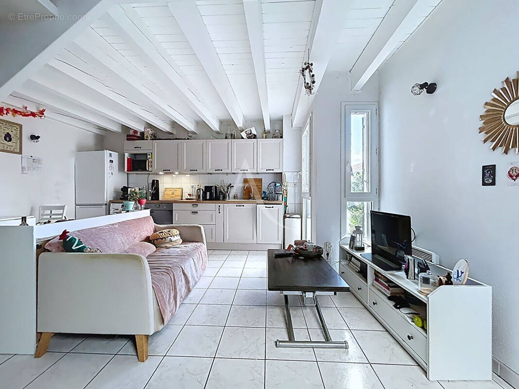 Appartement à BRUGUIERES