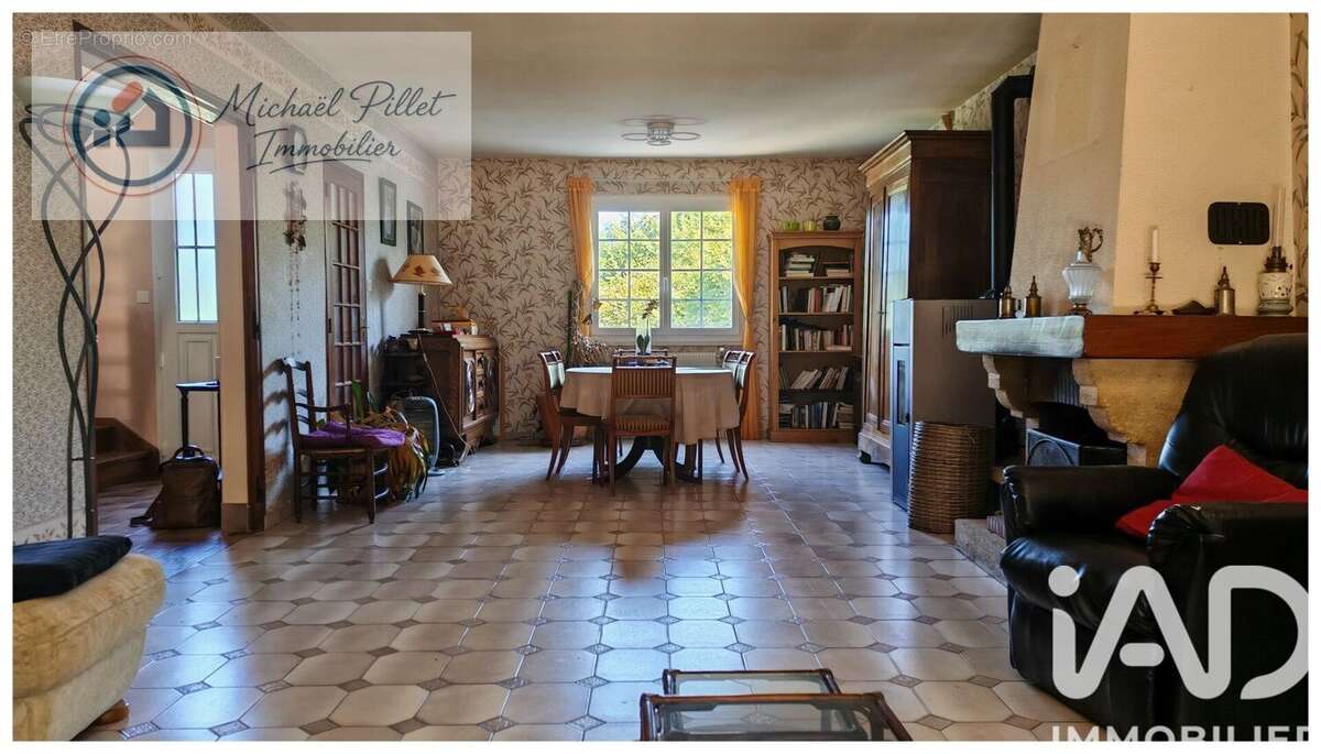 Maison 151 m² à Saint-Palais  - photo 4