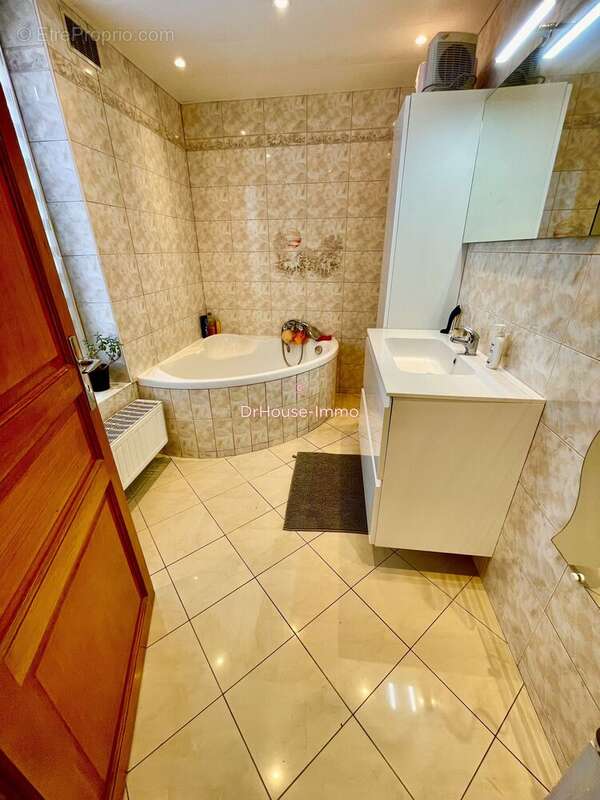 Maison à MITRY-MORY