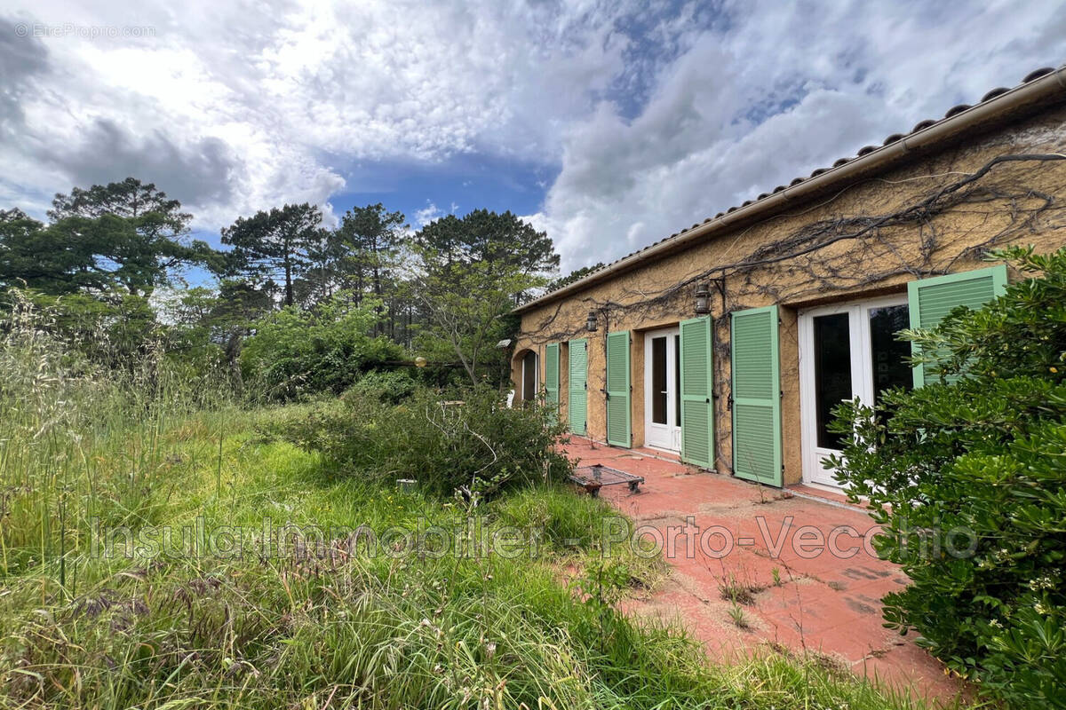 Maison 136 m² à Porto-Vecchio  - photo 1