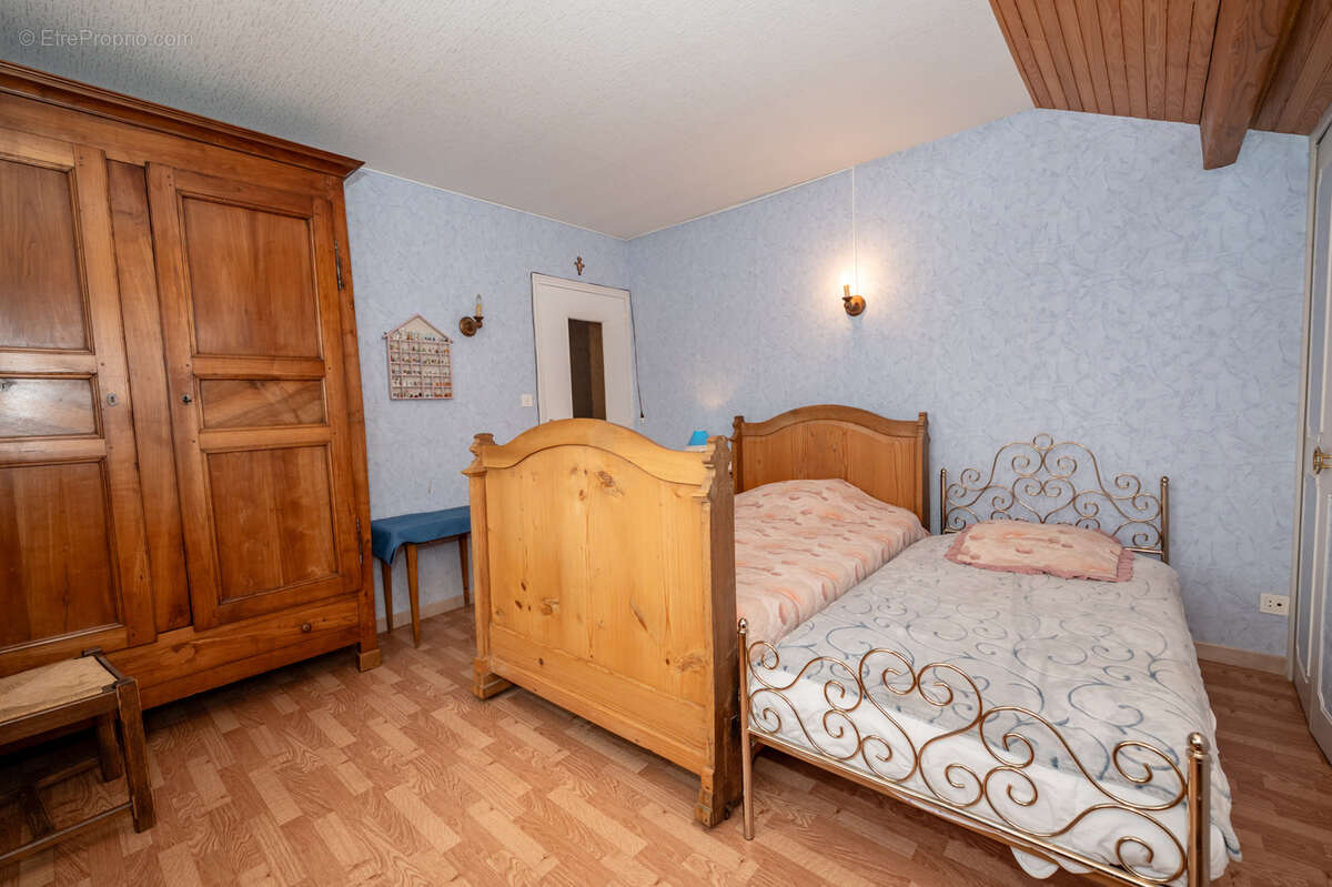 Maison à VUILLECIN
