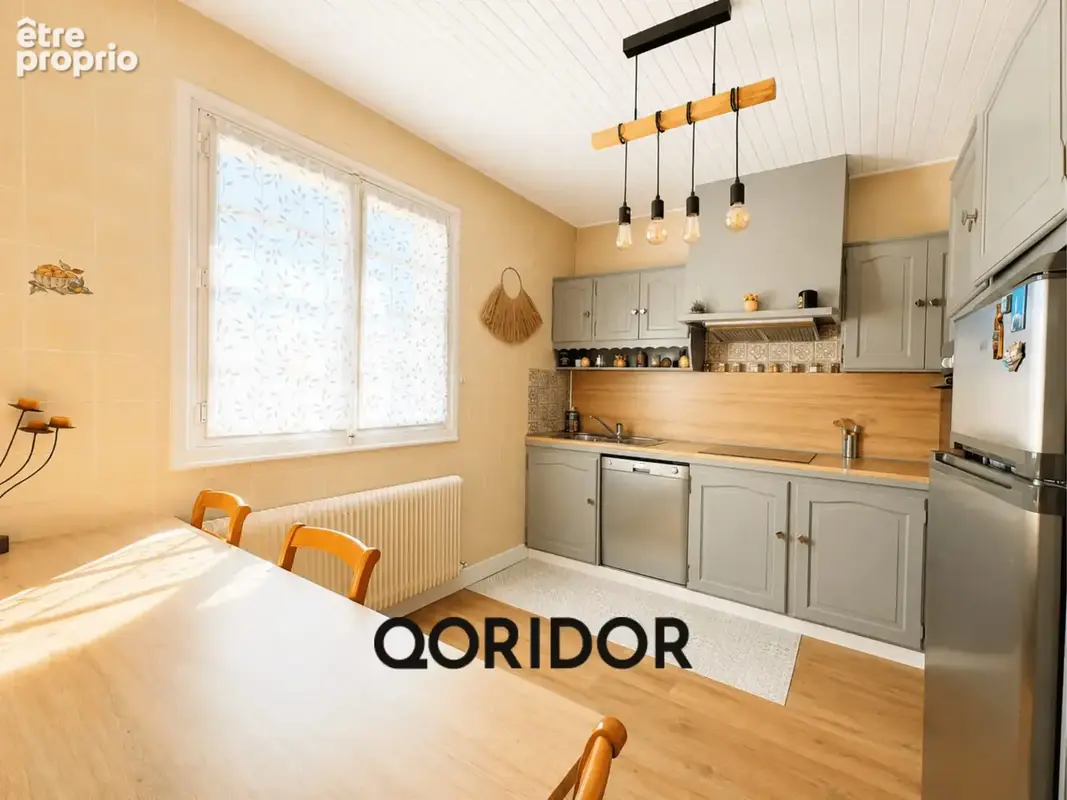 Maison 6 pièces 130 m² à vendre à Vaulx-En-Velin (69120) - photo 8