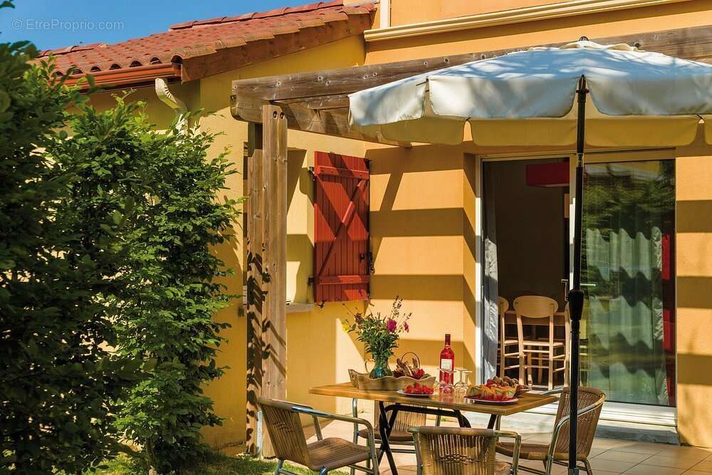 INVESTISSEMENT LOCATIF  Montignac-Lascaux  Résidence de Tourisme Les Bastides de Lascaux - 6,06% de rentabilité - photo 7