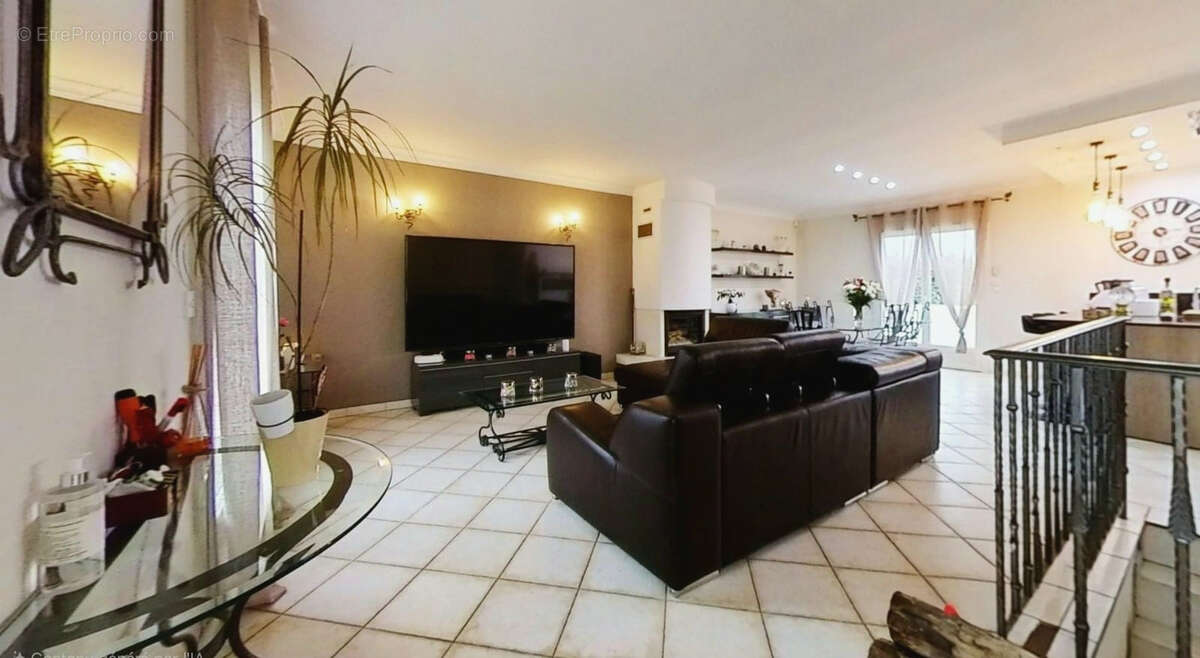 Maison à ROZAY-EN-BRIE