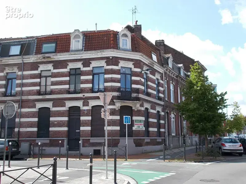 Studio rue vauban 18m2 proche métro et edhec. - photo 5