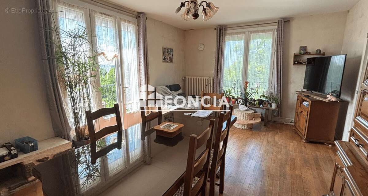 Maison à SILLE-LE-GUILLAUME