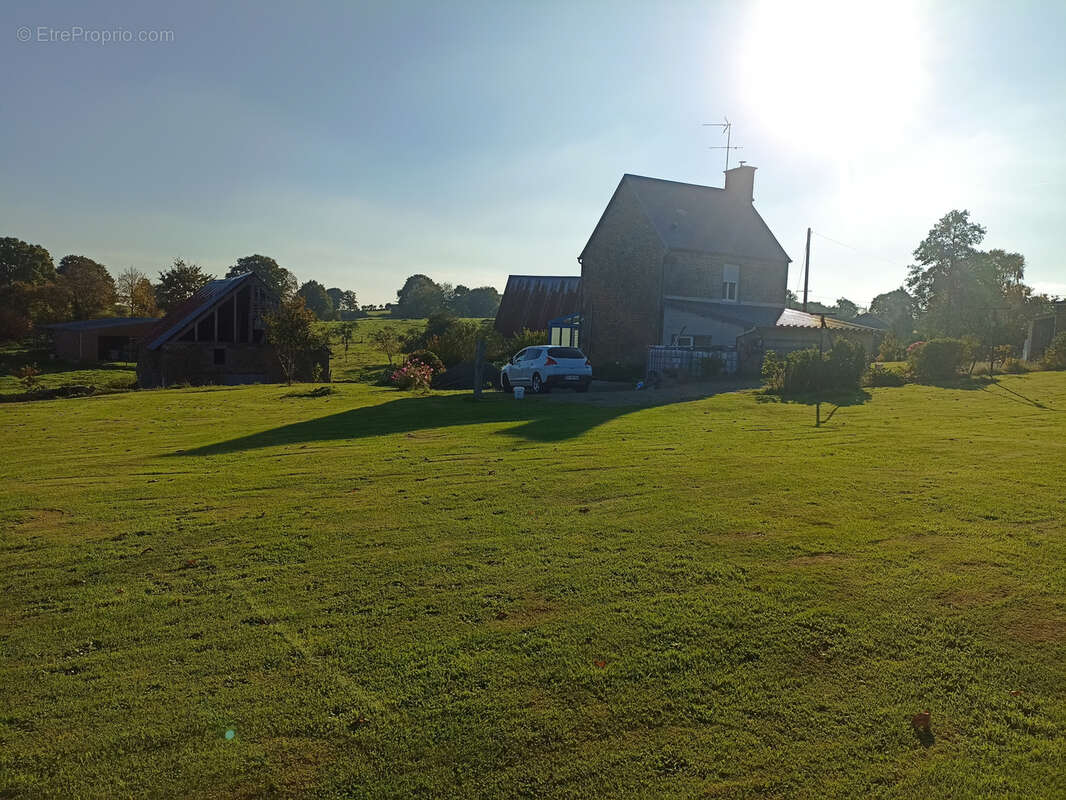 Maison à COULOUVRAY-BOISBENATRE