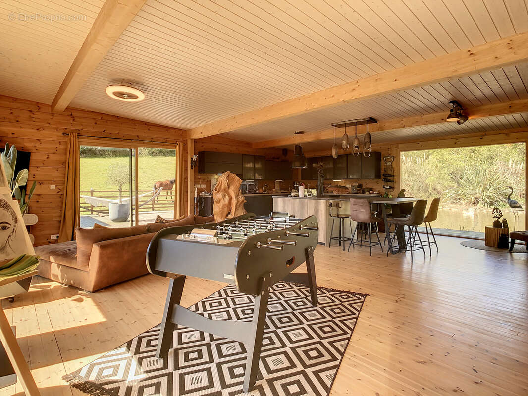 Maison à LA HAYE-D&#039;ECTOT